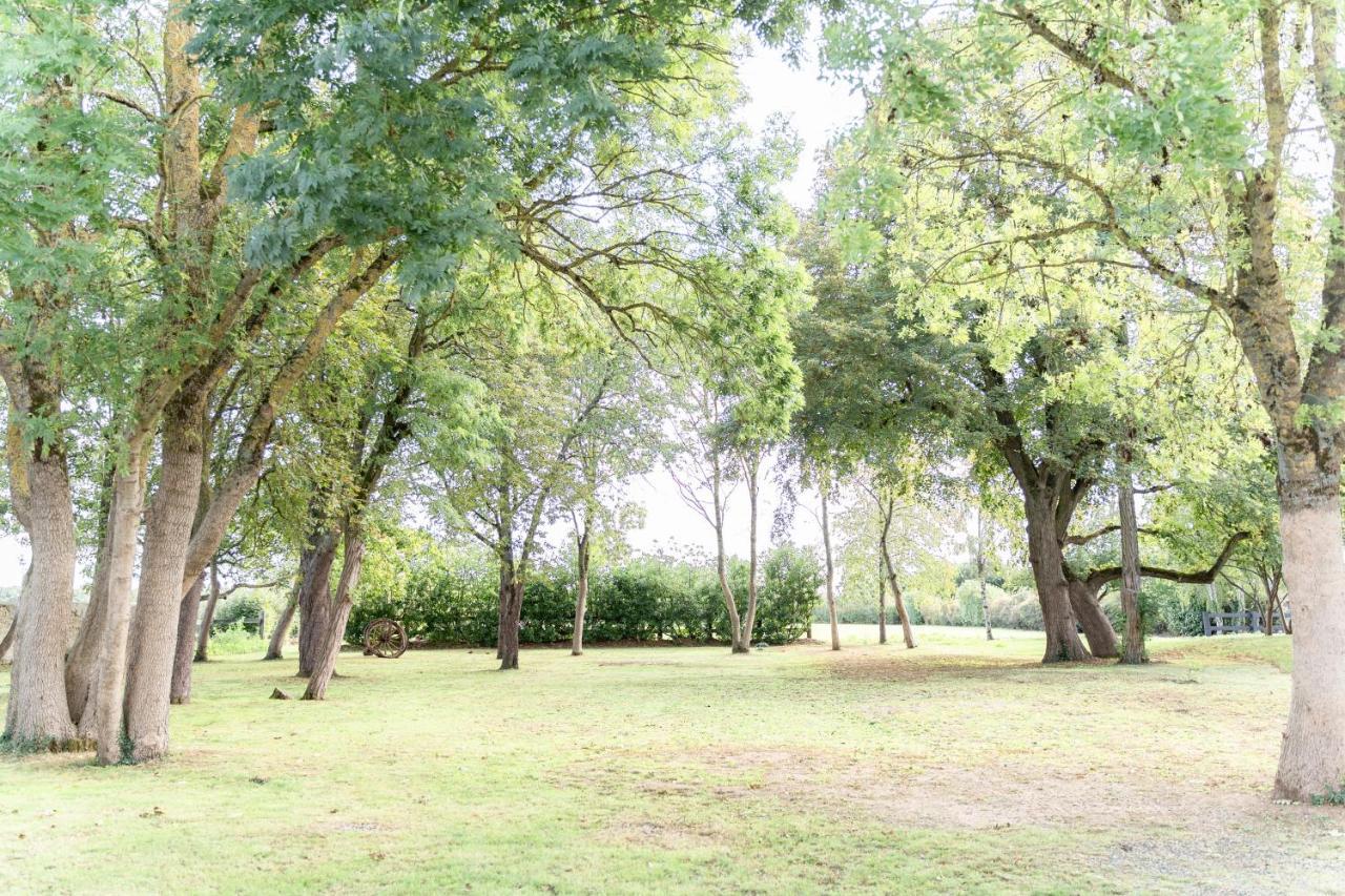 Authentic By Balladins - Domaine Malar Guillerval Exteriér fotografie